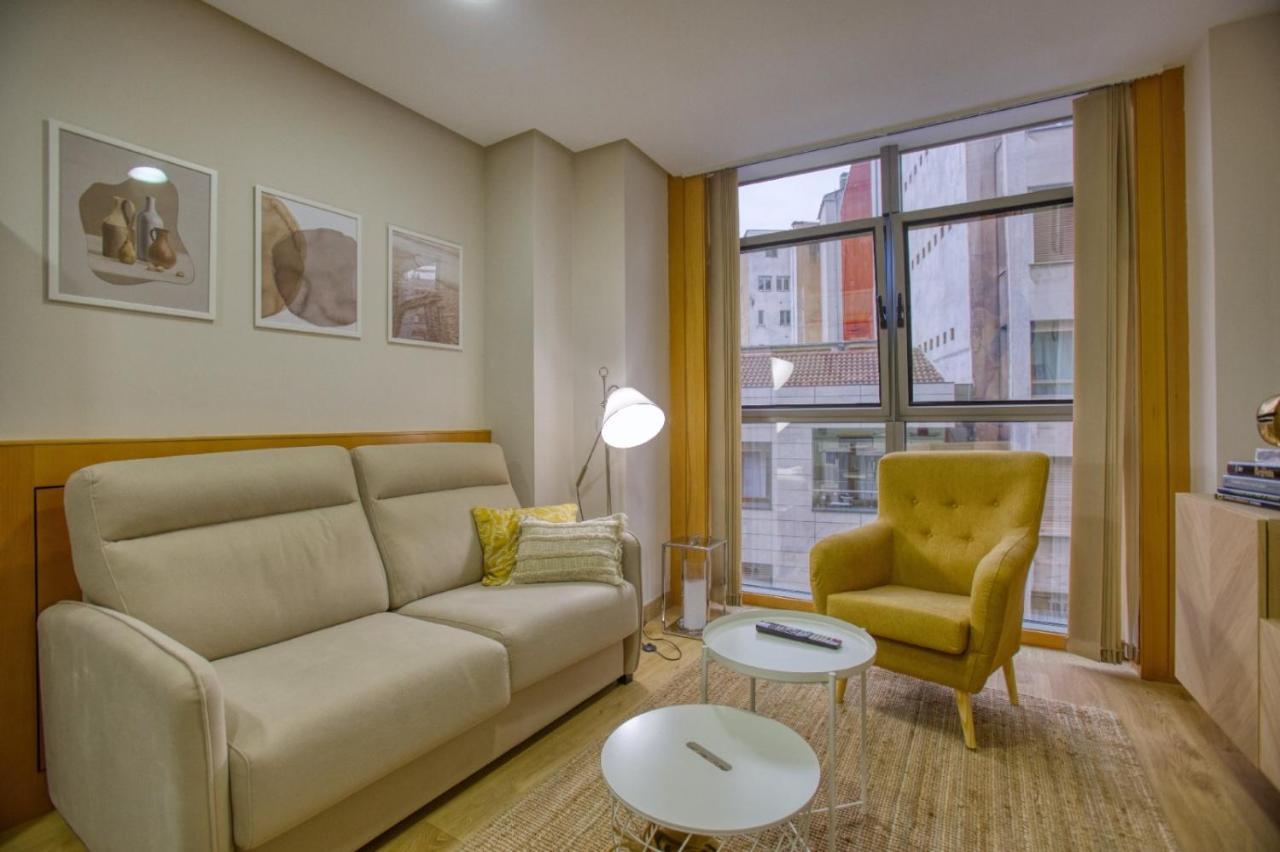El Loft De Berta Apartment โอเบียโด ภายนอก รูปภาพ