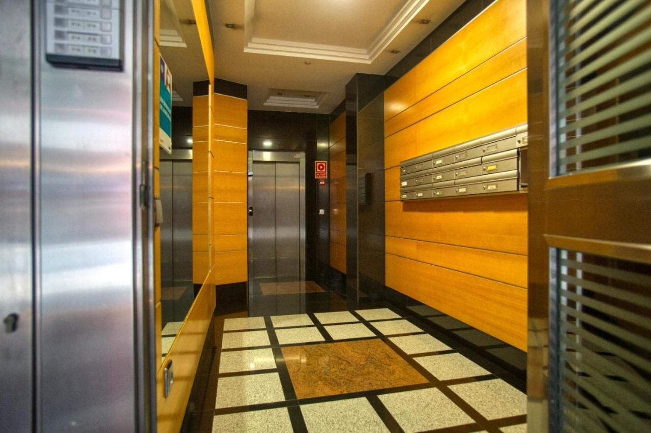 El Loft De Berta Apartment โอเบียโด ภายนอก รูปภาพ